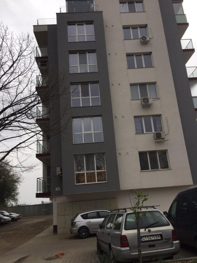 Уютен Нов Апартамент - Стара Загора С Две Спални Apartment ภายนอก รูปภาพ