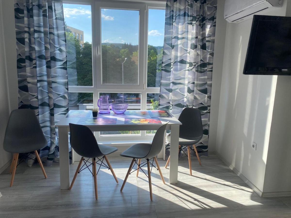 Уютен Нов Апартамент - Стара Загора С Две Спални Apartment ภายนอก รูปภาพ