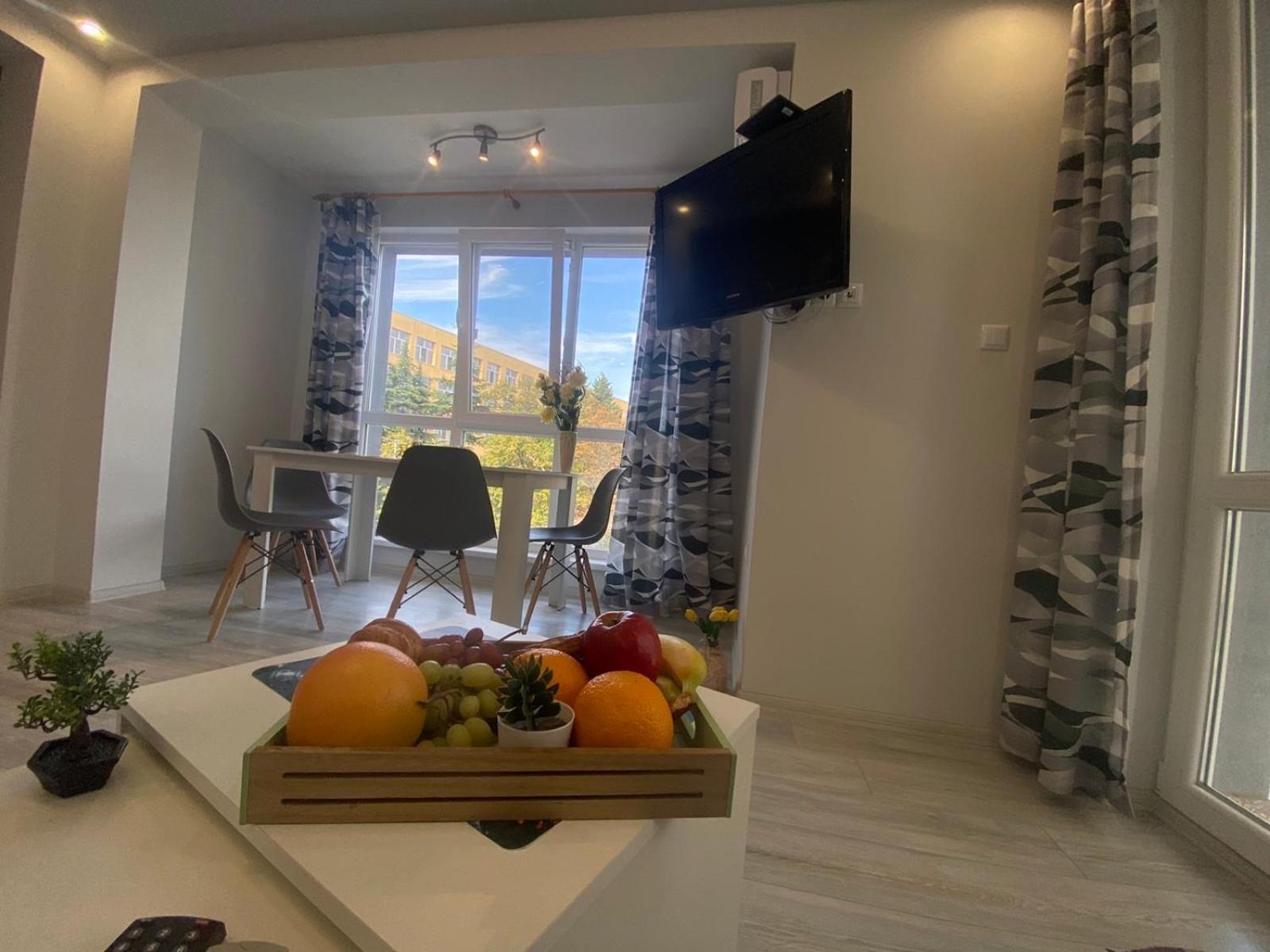 Уютен Нов Апартамент - Стара Загора С Две Спални Apartment ภายนอก รูปภาพ